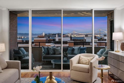 606w-101 Lombard St, San Francisco, CA, 94111-1194 | Card Image