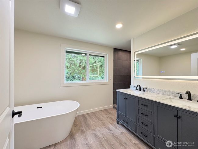 1350 Township Line Rd, House other with 3 bedrooms, 2 bathrooms and 2 parking in Port Angeles WA | Image 20