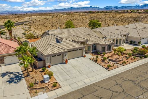 2521 Majestic Way, Bullhead City, AZ, 86442-8772 | Card Image