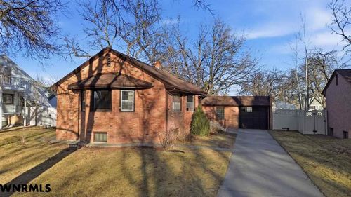 2113 4th Avenue, Scottsbluff, NE, 69361 | Card Image