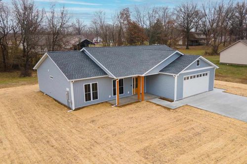 12171 Blue Sky Dr, Marion, IL, 62959-4044 | Card Image