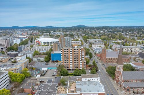 1005-1630 Quadra St, Victoria, BC, V8W3J5 | Card Image