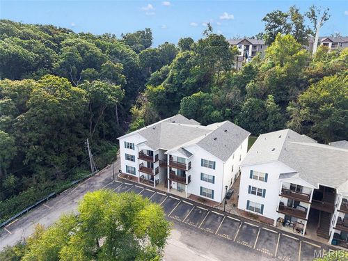 302-10 Eagle Rock Cv, Valley Park, MO, 63088-2209 | Card Image