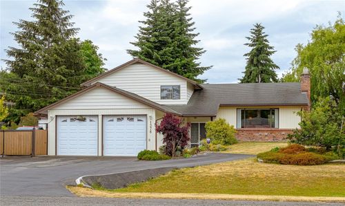1376 Greenwood Way, French Creek, BC, V9P1X1 | Card Image