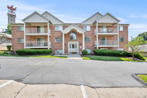5-2d-5765 Cheviot Rd, Cincinnati, OH, 45247-7090 | Card Image