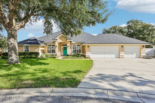 144 Oakwood Plantation Dr, Fleming Island, FL, 32003-4572 | Card Image