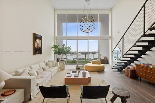 apt-1602-1040 Biscayne Blvd, Miami, FL, 33132-1725 | Card Image