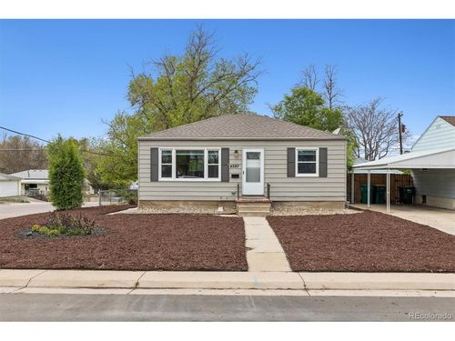 4597 S Acoma St, Englewood, CO, 80110-5741 | Card Image