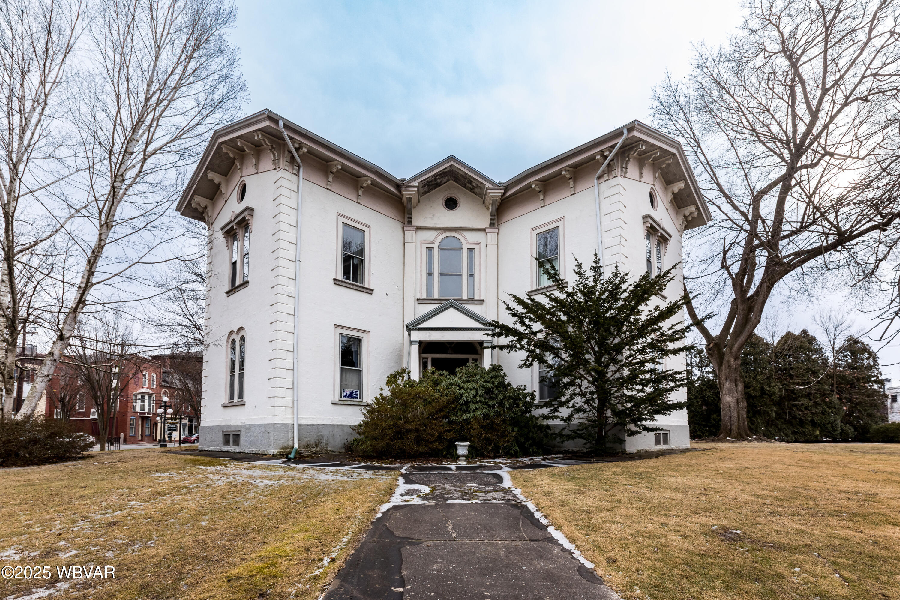333 N Vesper St, Lock Haven, PA 17745