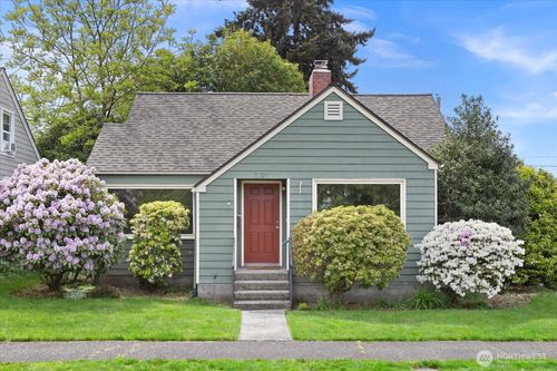 307 I Street Se, Auburn, WA, 98002 | Card Image