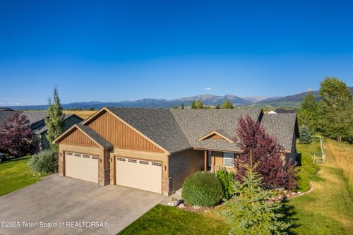 917 Booshway St, Driggs, ID, 83422-1208 | Card Image