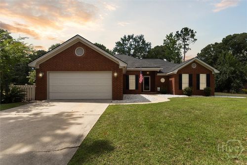 315 Jessica Ln, Rincon, GA, 31326-9615 | Card Image