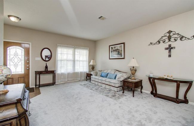 21522 Amesbury Meadow Ln, House other with 5 bedrooms, 3 bathrooms and 2 parking in Spring TX | Image 4