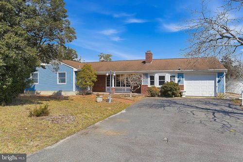 284 Country Club Blvd, LITTLE EGG HARBOR TWP, NJ, 08087-1802 | Card Image