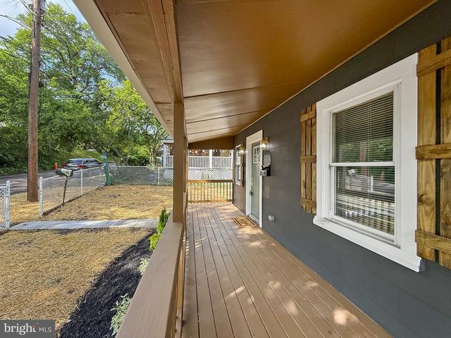 2501 57 Th Ave, House other with 5 bedrooms, 3 bathrooms and null parking in LANDOVER MD | Image 5