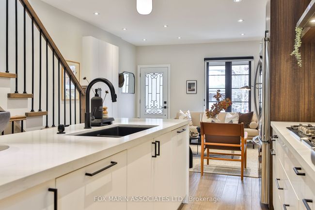 954 Logan Ave, House attached with 4 bedrooms, 4 bathrooms and 2 parking in Toronto ON | Image 10