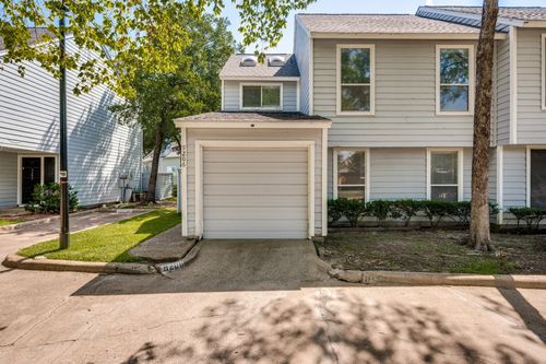 9206 Rodeo Dr, Irving, TX, 75063-4601 | Card Image