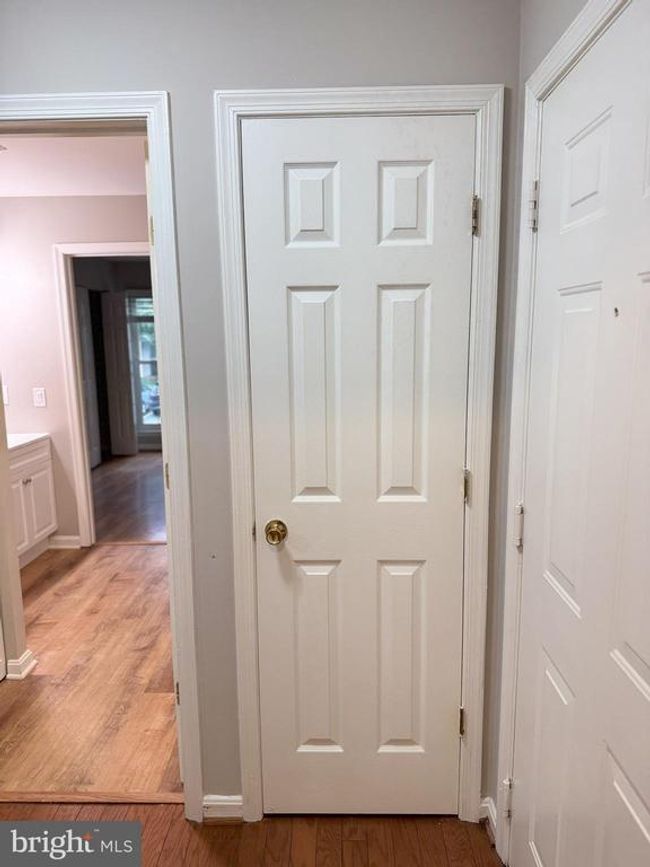 APT-104 - 1061 Gardenview Loop, Condo with 2 bedrooms, 2 bathrooms and null parking in WOODBRIDGE VA | Image 6