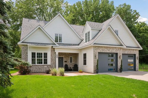 1032 Gardner St, Wayzata, MN, 55391 | Card Image