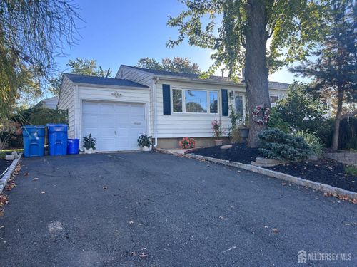 1 Andover Rd, Old Bridge, NJ, 08857-1610 | Card Image
