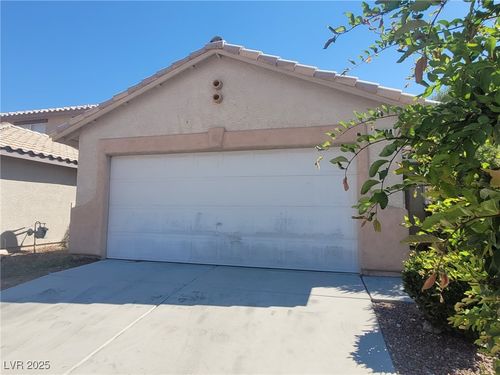 5404 Walcott Dr, Las Vegas, NV, 89118-6025 | Card Image