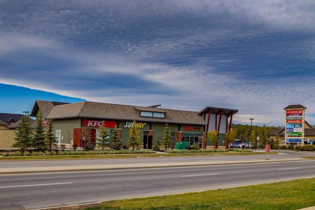 210 - 7 Westpark Common Sw, Condo with 2 bedrooms, 3 bathrooms and 1 parking in Calgary AB | Image 31