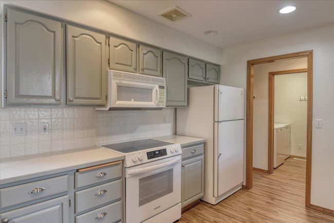 3023 S Winthrop Ln, Condo with 2 bedrooms, 3 bathrooms and null parking in Spokane WA | Image 19