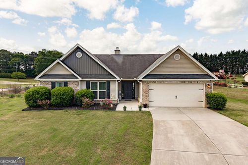 802 Brandon Dr, Winder, GA, 30680-5214 | Card Image