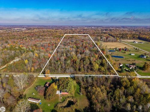 8066 Puttygut Road, Casco Township, MI, 48064 | Card Image
