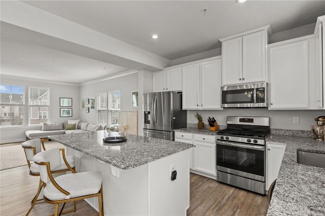 624 Amarth Ln, Townhouse with 3 bedrooms, 3 bathrooms and null parking in Cranberry Twp PA | Image 5