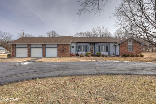 735 Zigler Street, Webb City, MO, 64870 | Card Image