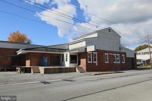 15 S Race St, MIDDLETOWN, PA, 17057-1736 | Card Image