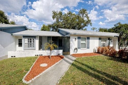 7135 Parkside Villas Dr N, ST PETERSBURG, FL, 33709-1379 | Card Image