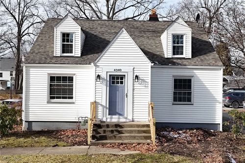 4340 Helena Ave, Youngstown, OH, 44512-1209 | Card Image