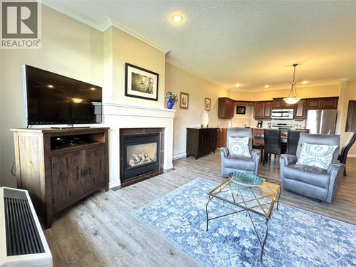 113-100 Bighorn Blvd, Radium Hot Springs, BC, V0A1M0 | Card Image
