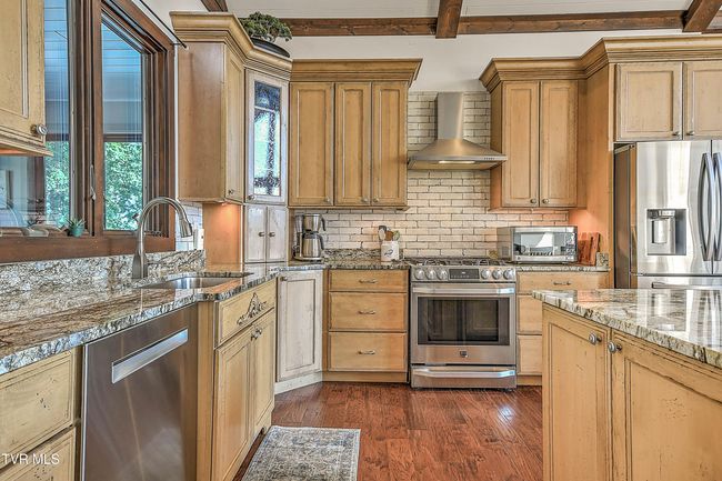 133 Hartmantown Rd, House other with 3 bedrooms, 2 bathrooms and null parking in Jonesborough TN | Image 15