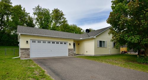 513 Horseshoe Ln, Braham, MN, 55006-3217 | Card Image