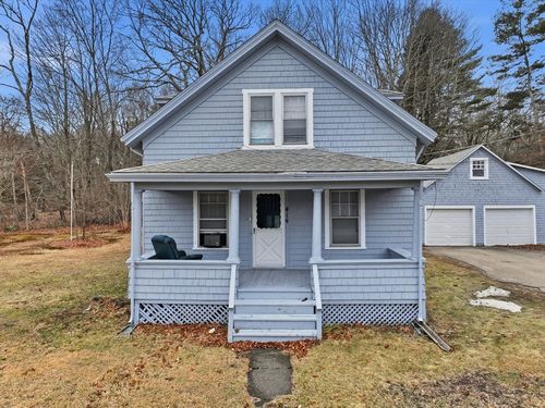 414 Liberty St, Pawcatuck, CT, 06379-1346 | Card Image