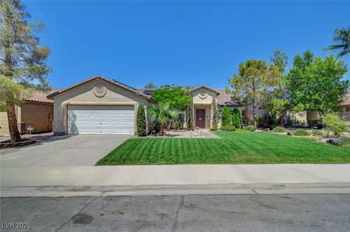 1044 Kennebunk Cir, Henderson, NV, 89015-6917 | Card Image