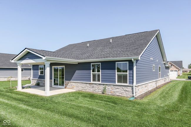 Brick wrap all the way around the home | Image 43