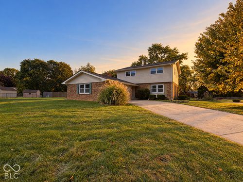 980 Wood Creek Pl, Greenwood, IN, 46142-7281 | Card Image