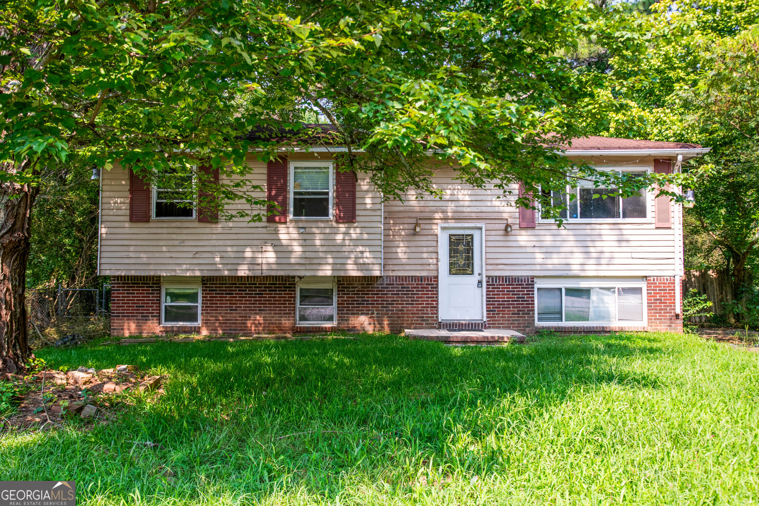 Residential in Riverdale