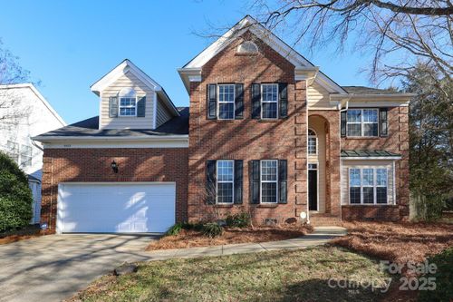 10513 Orchid Hill Ln, Charlotte, NC, 28277-2218 | Card Image