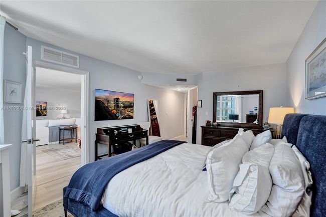 APT-403 - 1340 Ocean Blvd, Condo with 2 bedrooms, 2 bathrooms and null parking in Pompano Beach FL | Image 17