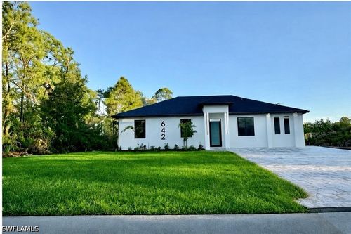 642 Sunflower Ave S, LEHIGH ACRES, FL, 33974-5714 | Card Image