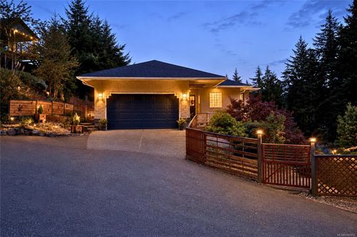 2305 Mate Pl, Nanoose Bay, BC, V9P9G2 | Card Image