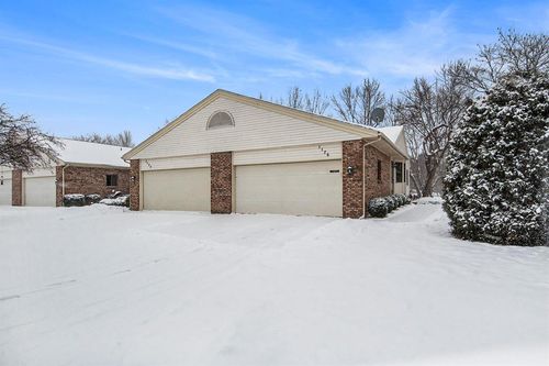 1176 Amberwood West Drive Sw, Byron Twp, MI, 49315 | Card Image