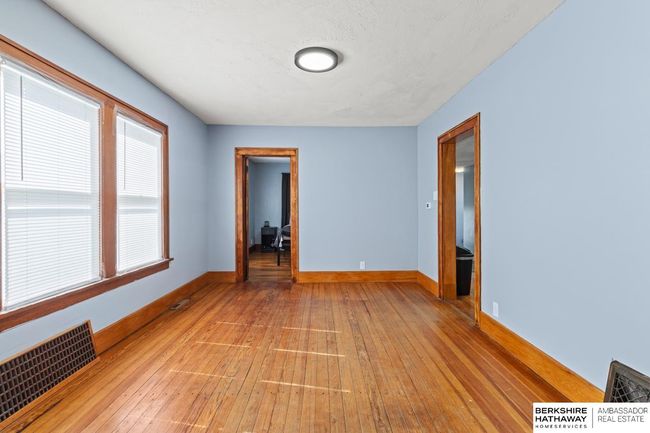 929 Main St, House other with 2 bedrooms, 1 bathrooms and 1 parking in Seward NE | Image 5