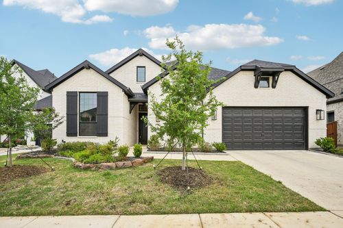 704 Colt Dr, Aubrey, TX, 76227-4740 | Card Image