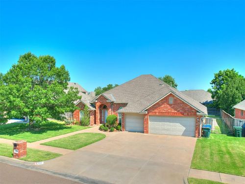 3901 Annalane Dr, Norman, OK, 73072-2244 | Card Image